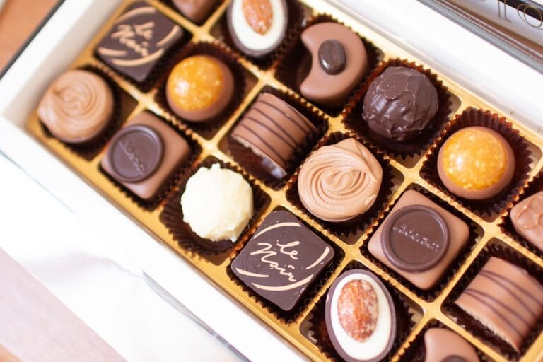 Vaderdag chocolade cadeau met luxe bonbons in een doos