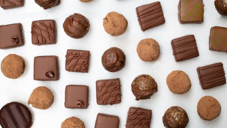 Belgische chocolade traditie met ambachtelijke bonbons